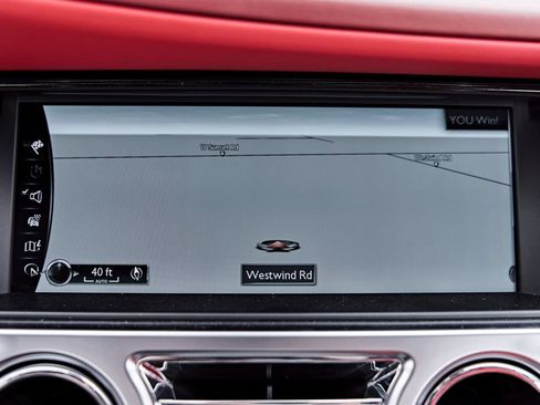 Used 2018 Rolls-Royce Wraith RWD image 75