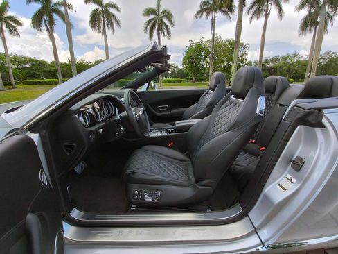 Used 2016 Bentley Continental GT AWD/4WD image 26