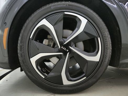 Used 2022 Kia EV6 GT-Line AWD/4WD image 35