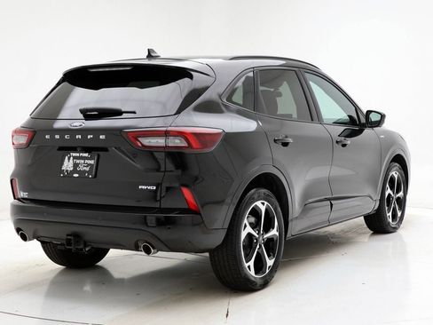 Used 2023 Ford Escape ST-Line Select w/ Tech Pack #2 image 9