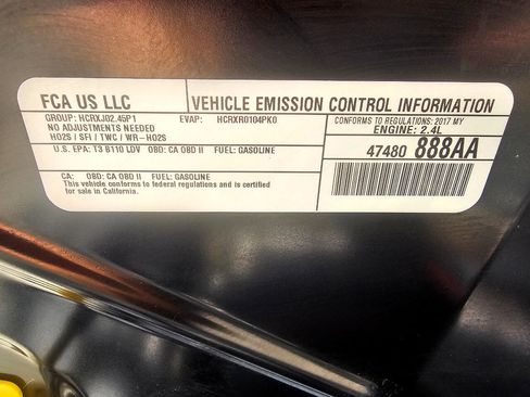 Used 2017 Jeep Compass Latitude w/ Popular Equipment Group image 28