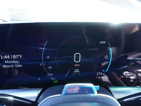 New 2025 Cadillac Lyriq Luxury image 20