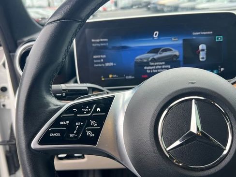 Used 2023 Mercedes-Benz C 300 4MATIC Sedan image 21