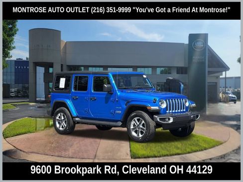 Used 2022 Jeep Wrangler Unlimited Sahara w/ LED Lighting Group AWD/4WD image 1