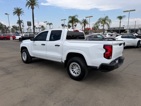 Used 2023 Chevrolet Colorado W/T RWD image 4