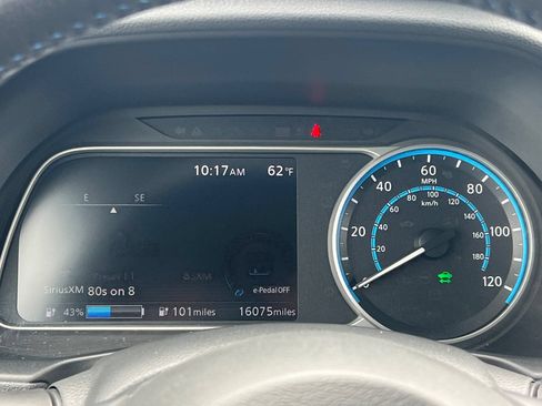 Certified 2024 Nissan Leaf SV Plus FWD image 30