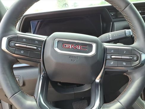 New 2026 GMC Terrain AT4 AWD/4WD image 16