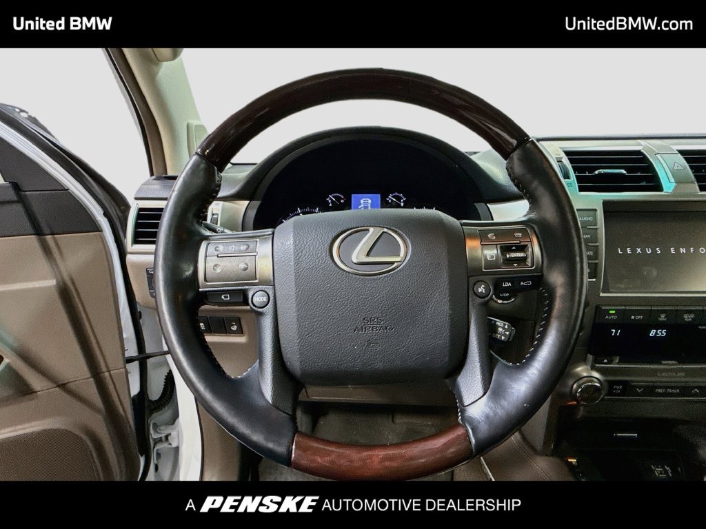 Used 2018 Lexus GX 460 Luxury AWD/4WD image 13