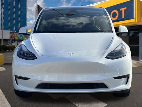 Used 2023 Tesla Model Y Long Range AWD/4WD image 7