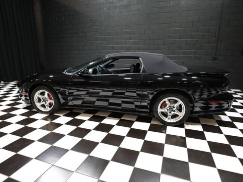 Used 1999 Pontiac Firebird Trans Am RWD image 7