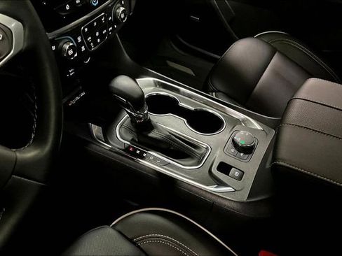 Used 2023 Chevrolet Traverse Premier w/ LPO, Floor Liner Package image 34