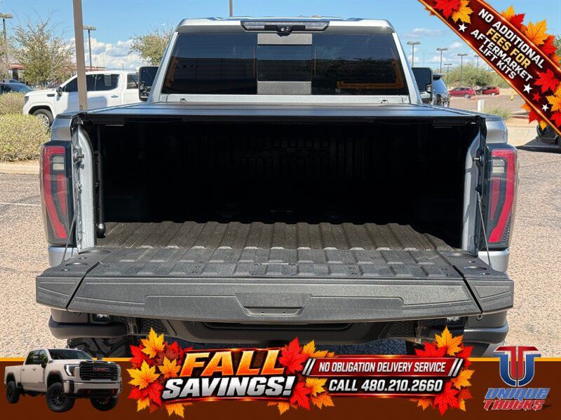 Used 2024 GMC Sierra 2500 AT4X w/ AT4X AEV Edition AWD/4WD image 8