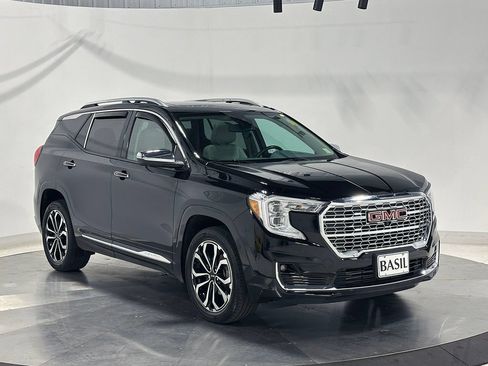 Used 2022 GMC Terrain Denali w/ Black Diamond Edition AWD/4WD image 42