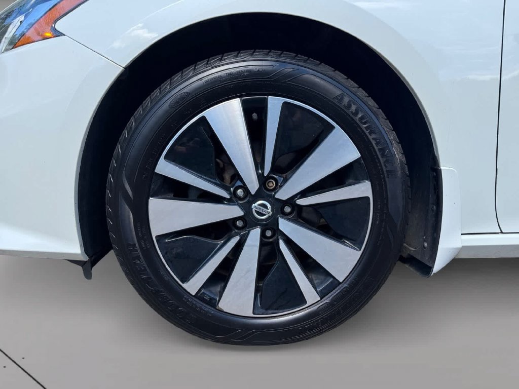 Used 2020 Nissan Altima 2.5 SV AWD/4WD image 19