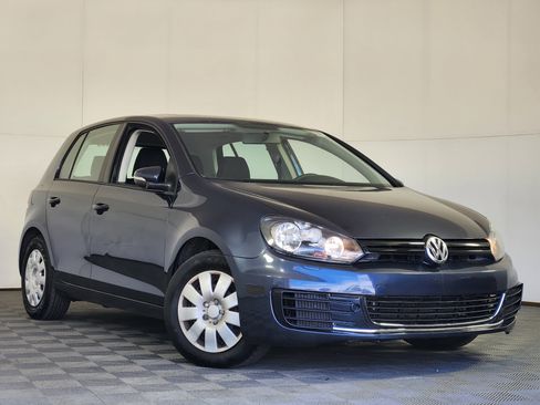 Used 2012 Volkswagen Golf 4-Door FWD image 1