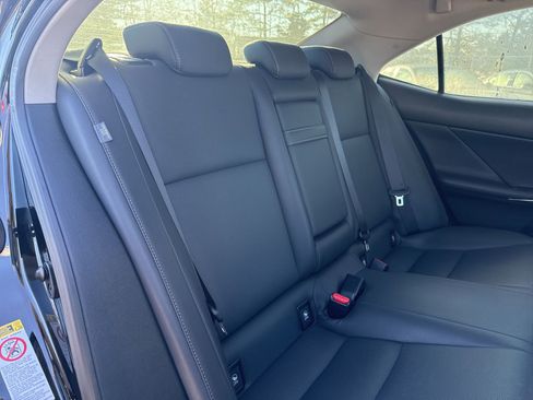 Used 2015 Lexus IS 250 image 15
