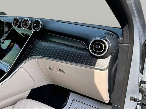 Certified 2026 Mercedes-Benz GLC 300 4MATIC image 29