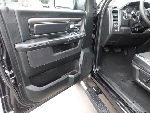 Used 2018 RAM 1500 Sport w/ Sport Premium Group image 16