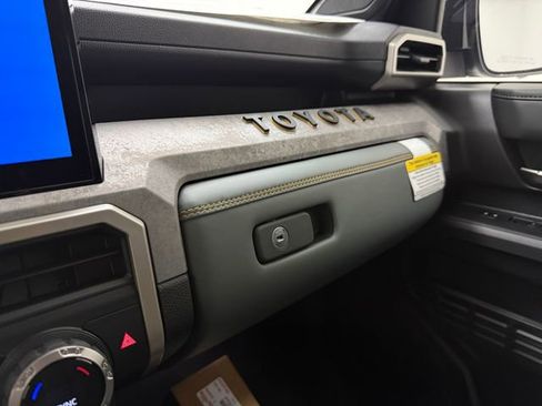 New 2026 Toyota Tacoma 4x4 Double Cab Hybrid image 24