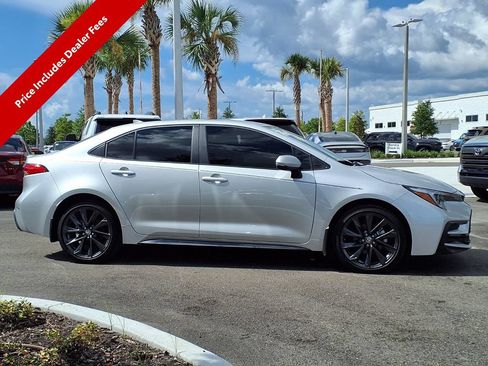 Used 2025 Toyota Corolla SE FWD image 9