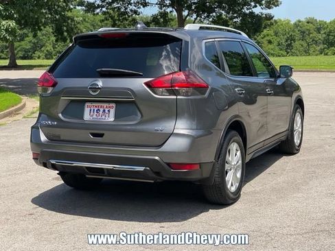 Used 2019 Nissan Rogue FWD image 7