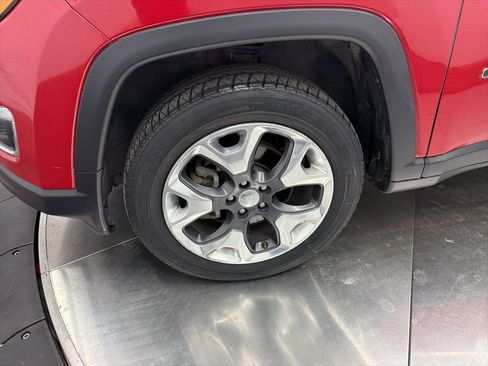 Used 2019 Jeep Compass Limited image 31