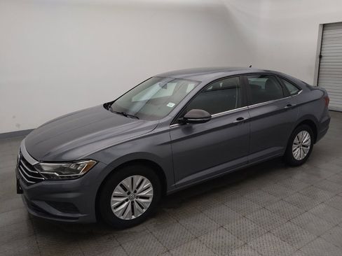 Used 2019 Volkswagen Jetta S w/ Driver Assistance Package FWD image 2