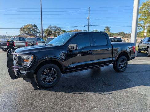 Used 2023 Ford F150 XLT w/ Equipment Group 302A High image 8