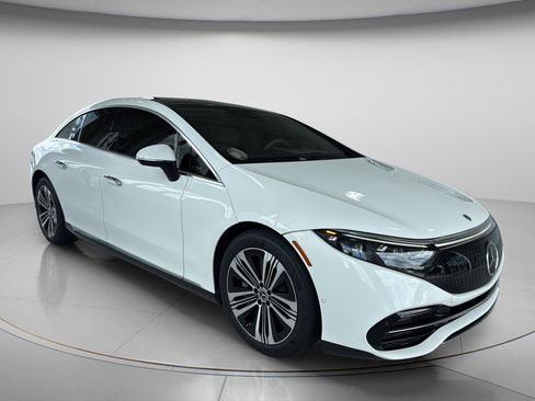 Certified 2022 Mercedes-Benz EQS 450+ Sedan image 6