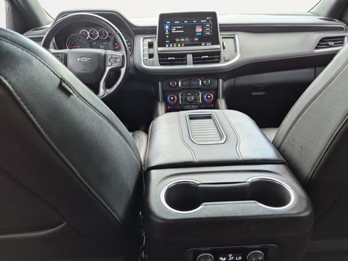 Used 2021 Chevrolet Tahoe RST RWD image 3