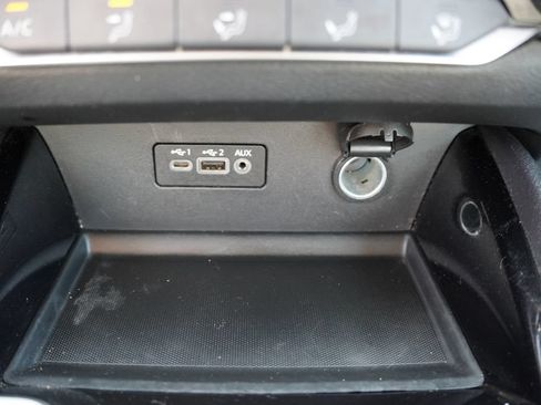 Used 2024 Nissan Altima 2.5 SV FWD image 25