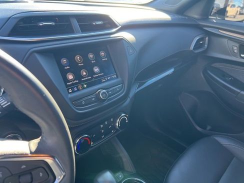 Used 2023 Chevrolet TrailBlazer ACTIV image 17