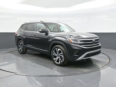 Used 2023 Volkswagen Atlas SEL AWD/4WD image 1