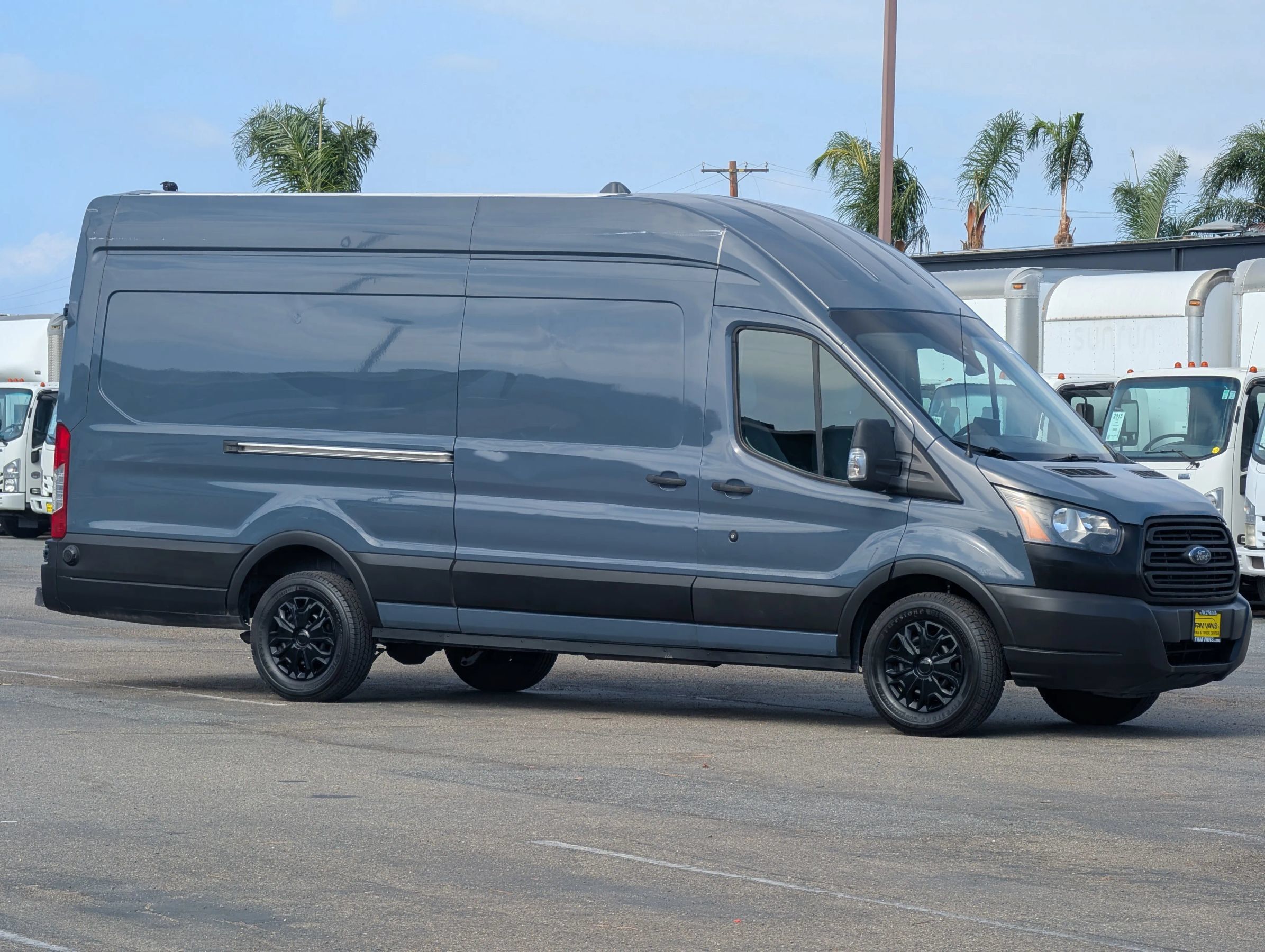 Used 2019 Ford Transit 250 148 High Roof Extended RWD image 1