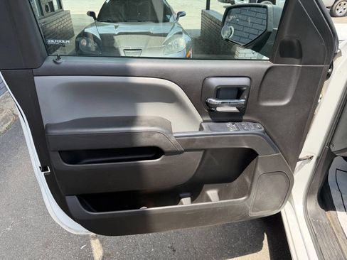 Used 2017 Chevrolet Silverado 1500 W/T w/ WT Fleet Convenience Package RWD image 9