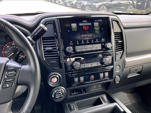 Used 2024 Nissan Titan PRO-4X w/ Pro-4x Convenience Package image 7