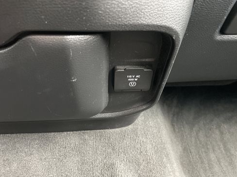 Certified 2022 RAM 1500 Laramie image 50