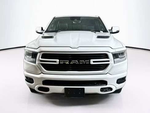 Used 2023 RAM 1500 Laramie AWD/4WD image 2