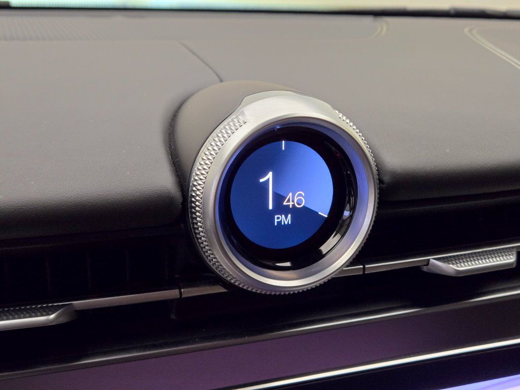 Certified 2023 Maserati Grecale GT AWD/4WD image 42