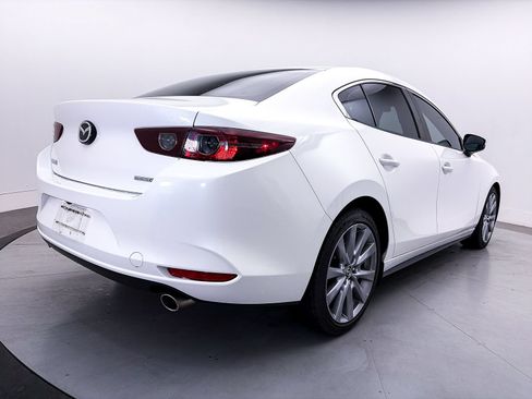 Used 2021 MAZDA MAZDA3 s FWD image 14