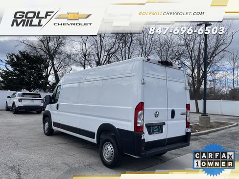 Used 2025 RAM ProMaster 2500 w/ Convenience Group FWD image 9