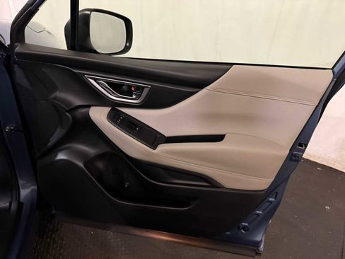 Used 2023 Subaru Forester Premium image 29