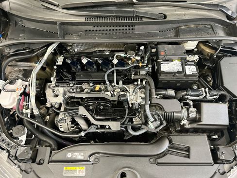Used 2025 Toyota Corolla LE FWD image 33