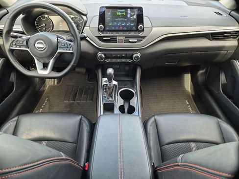 Used 2025 Nissan Altima 2.5 SR FWD image 25