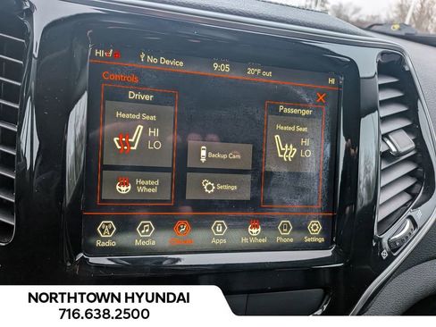 Used 2019 Jeep Cherokee Limited image 23