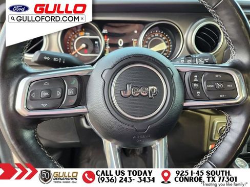 Used 2023 Jeep Wrangler Rubicon w/ Steel Bumper Group image 21