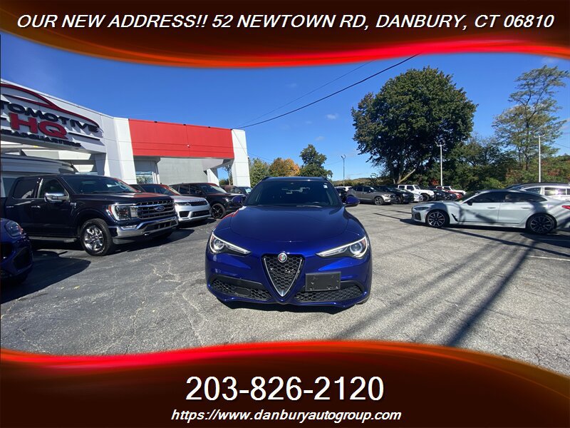 Used 2023 Alfa Romeo Stelvio Ti AWD/4WD image 1
