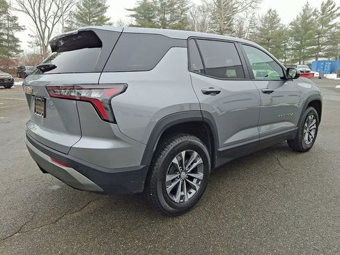 Used 2026 Chevrolet Equinox LT w/ Convenience Package II image 6