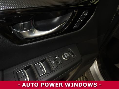 Used 2023 Honda CR-V Sport Touring image 7