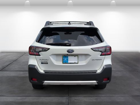 Used 2025 Subaru Outback Limited AWD/4WD image 7